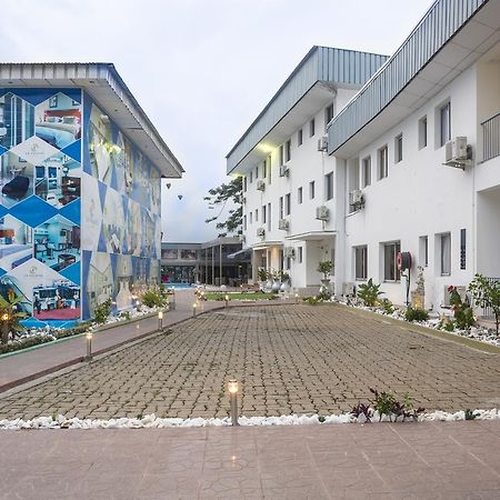דואלה Hotel La Falaise Bonanjo מראה חיצוני תמונה