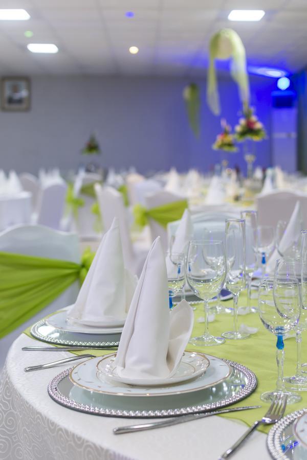 דואלה Hotel La Falaise Bonanjo מראה חיצוני תמונה