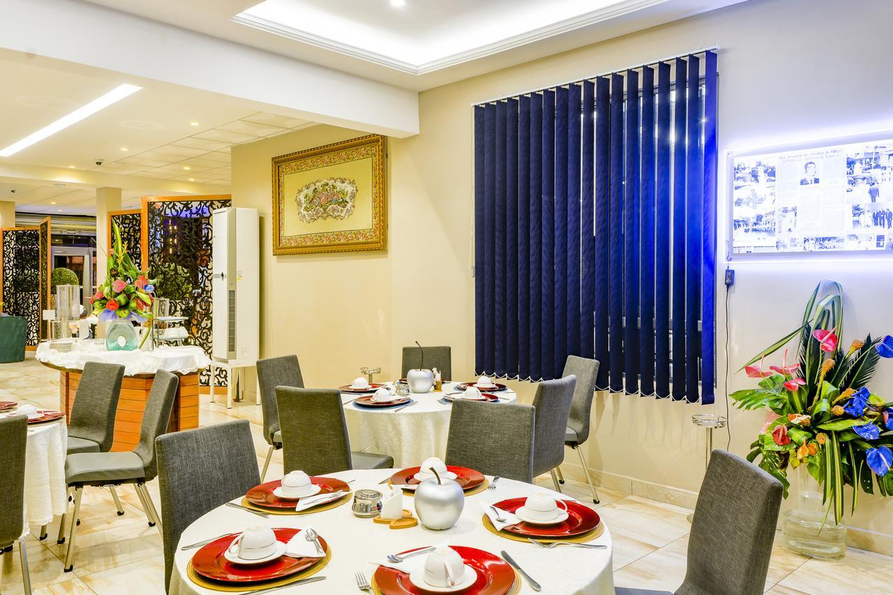 דואלה Hotel La Falaise Bonanjo מראה חיצוני תמונה